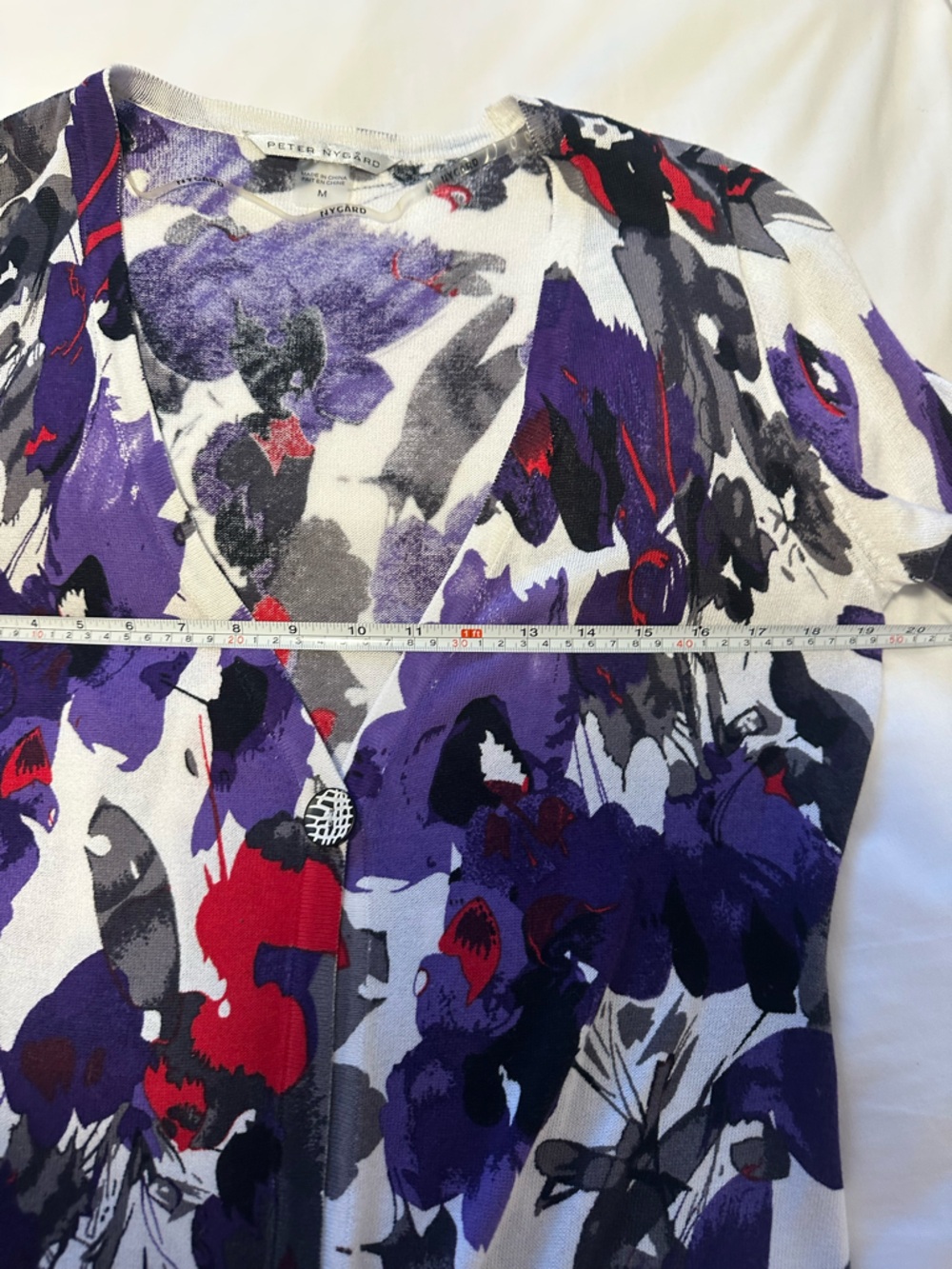 Peter Nygard Medium Floral V-Neck Cardigan Sweater - Purple/White One Button - Picture 8 of 10